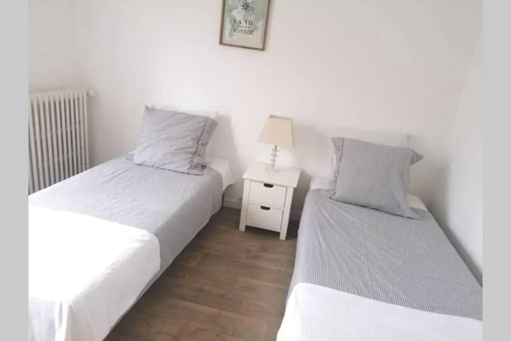 Logement A 25Min De Paris Avec Parking Longjumeau France