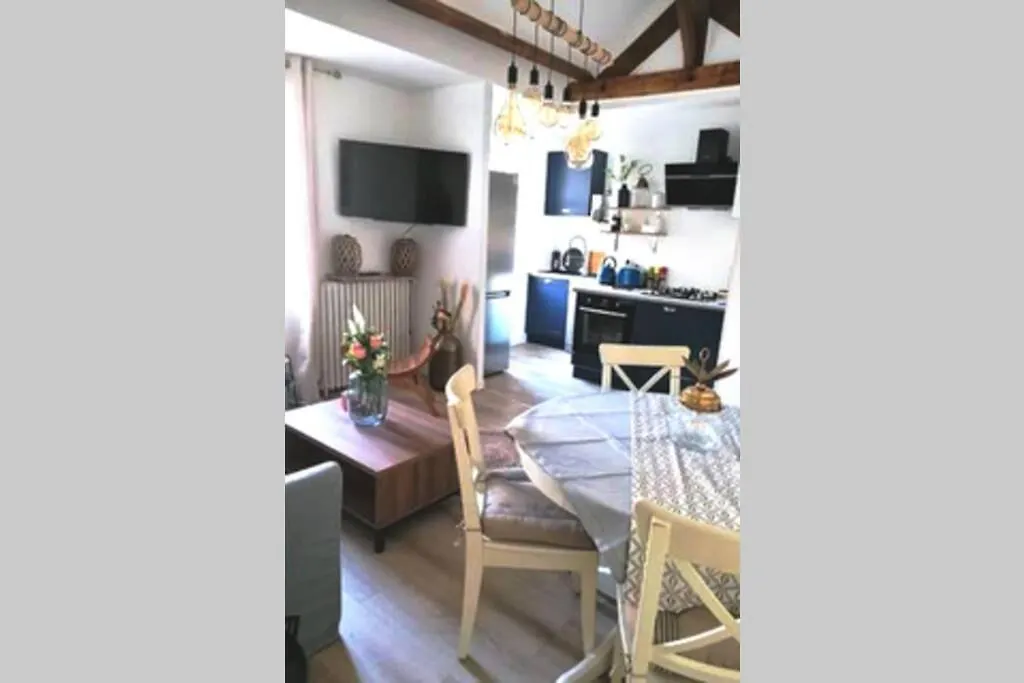 Apartment Logement A 25Min De Paris Avec Parking Longjumeau France